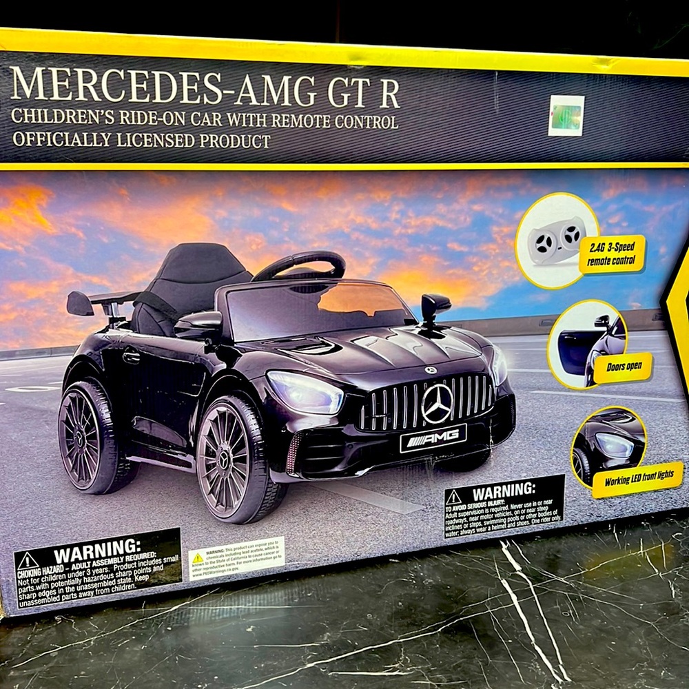Children’s Mercedes, AMG GT-R RIDE ON car
